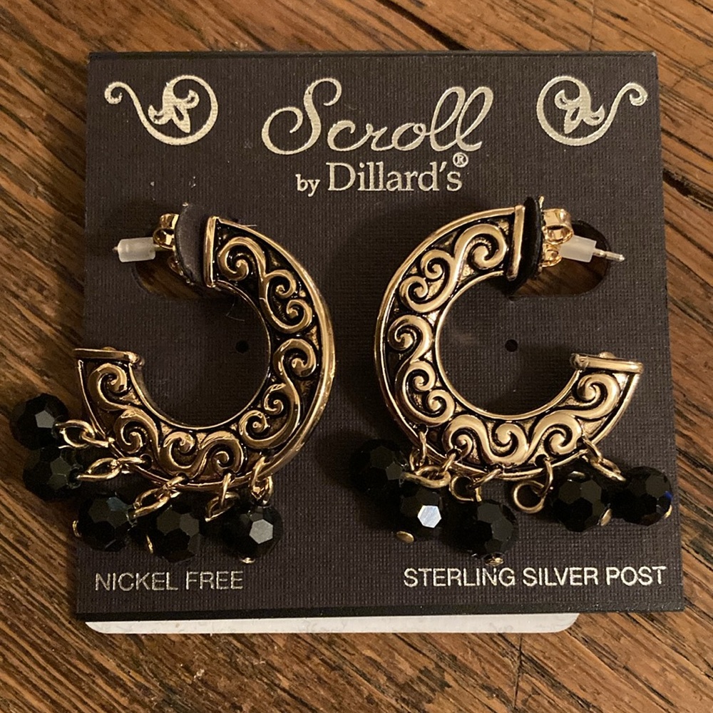 Scroll by Dillard’s Scroll Hoop Earrings w/dangling Black Beads NWT